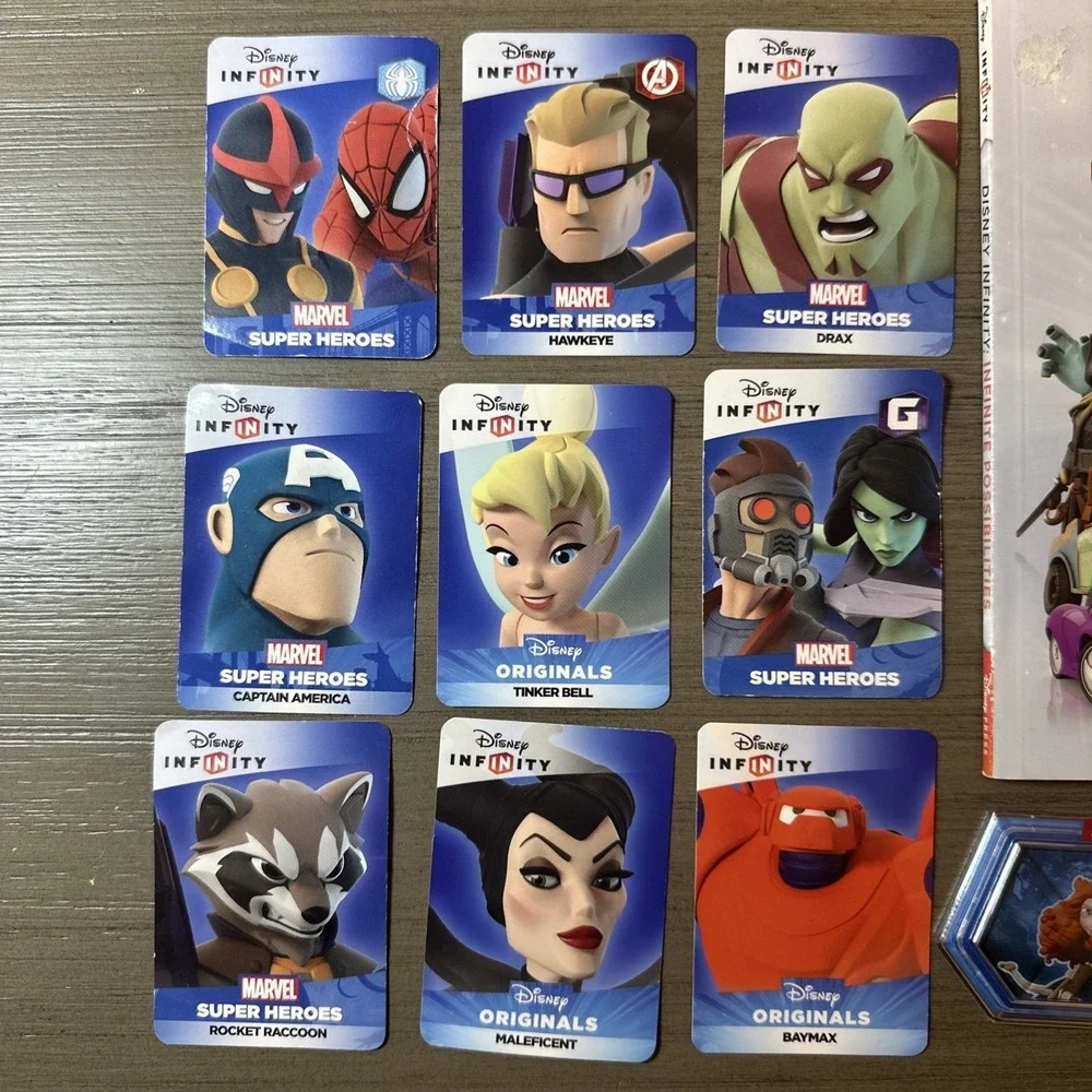 Disney‎ Infinity Lot of Power Discs, Cards, and Infinite Possibilities Booklet